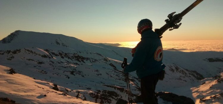 Descubre el Esquí de Travesía con Blanca Nieve: Pasión y Aventura