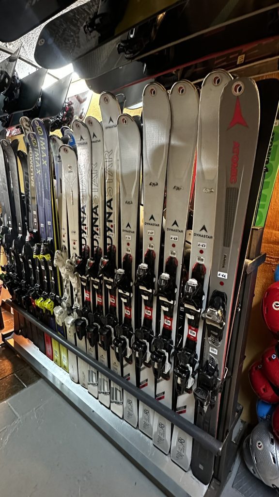 Alquiler material y ropa esquí